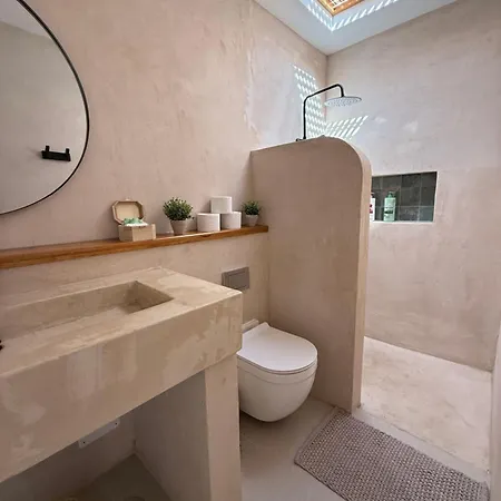 Yeguna - Piscina Climatizada Villa Tuineje