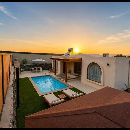 Yeguna - Piscina Climatizada Villa *